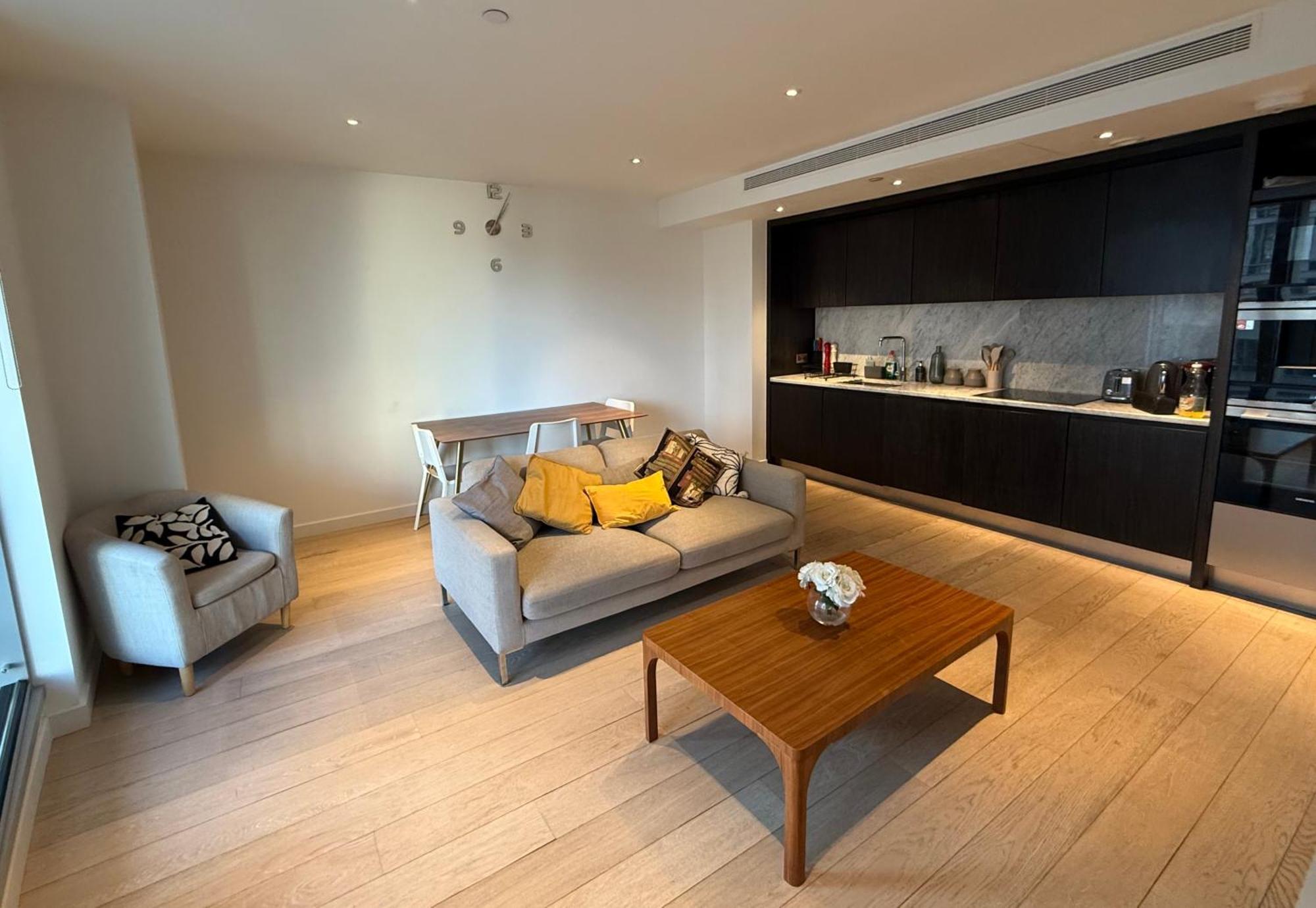 Luxury Modern 2 Bed Flat With Balcony And City View - Canary Wharf City Center Londra Dış mekan fotoğraf